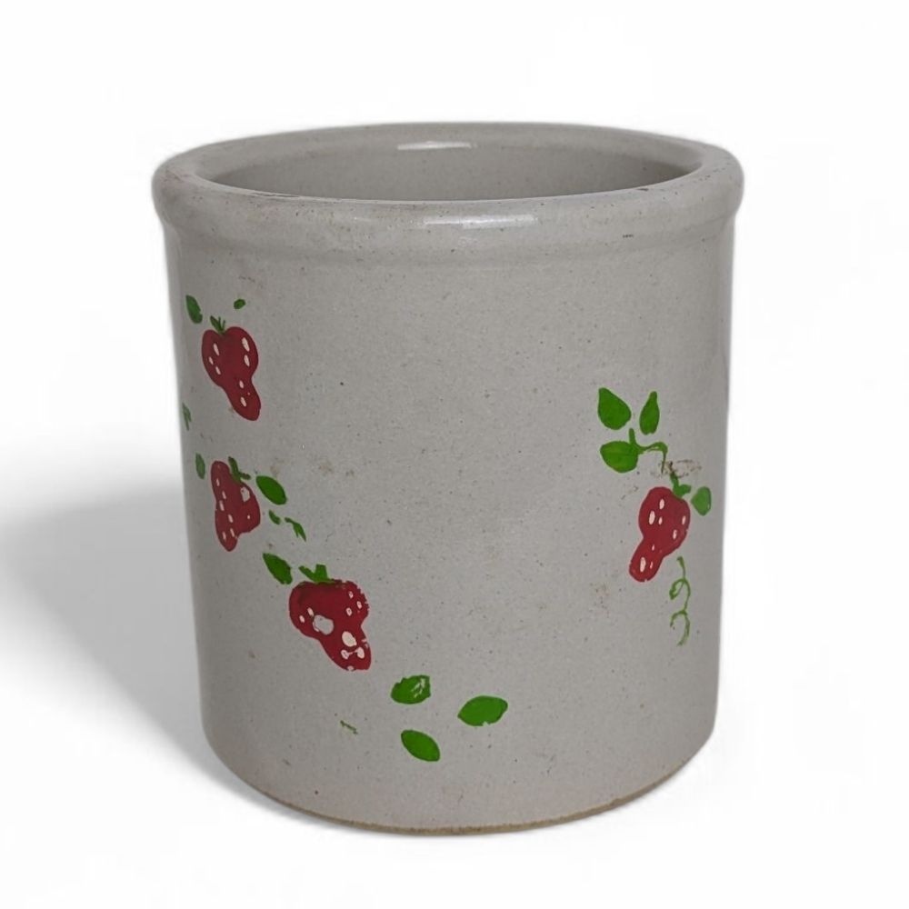 RRP Roseville Pottery Strawberry Crock Small